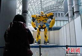 广角拍摄国产机器人视频,广角镜头下的智能未来